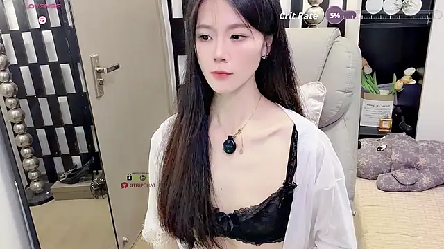 Yueyue-MM - 假男友隔着内裤摩擦BB1分钟