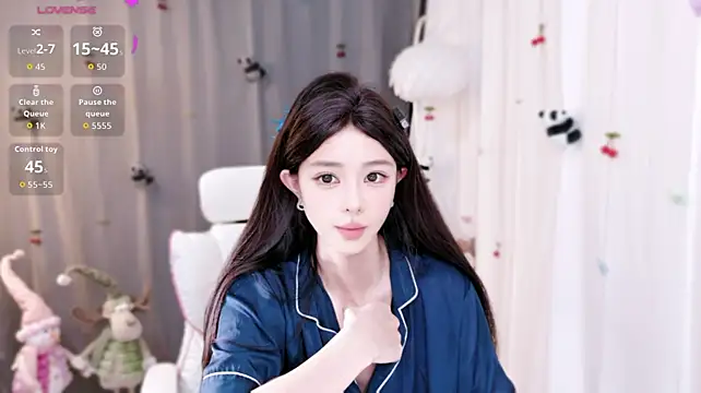 Purrbii - 我想回家吃鱼🐟快乐的女孩纸哈哈😄
