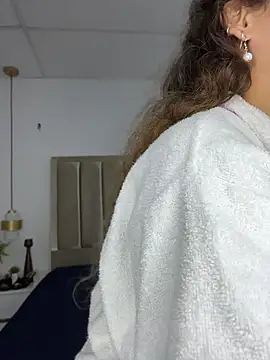 Aisha_k - Feet tease + touch