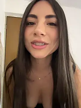 Melody_04 - FIRST SQUIRT TIQUET SHOW