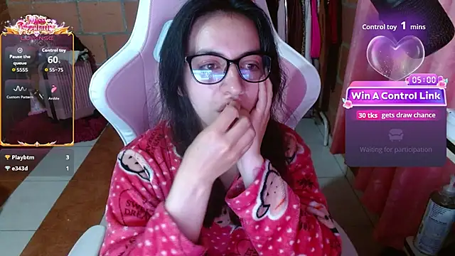 Maggie_Fox3 - SHOW CUM