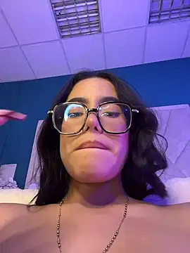 TopDollXXX - 3 FINGERS INSIDE PUSSY