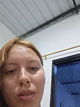 Khelmi - Cum explosive in mi virgin Pussy