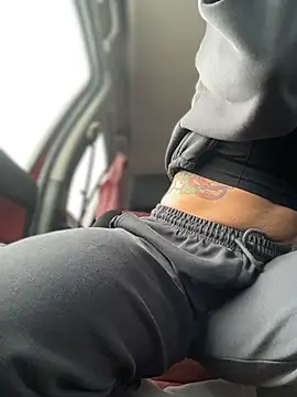JulliaVegas - Morning squirt