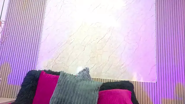 Jennifer_Vega1 - suck dildo more milk