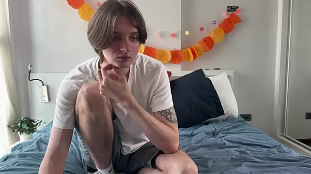 Amandatalk - play with pussy in panties