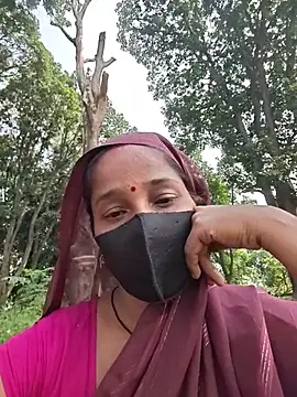 Nayra_Hearts - Full nude with mask and fuck in public