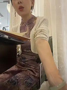 Zoe-520 - 脱内裤1分钟