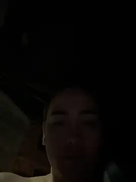 Danielavegax - Uber guy massages my tits