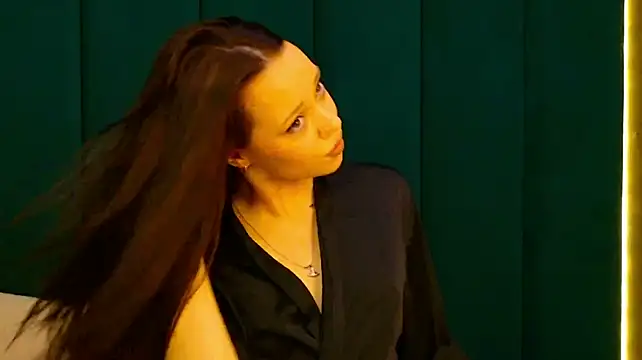 Zoey_Neal