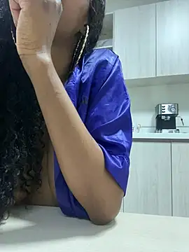 SarayCortez - Fuck me like a slut and make me cum.