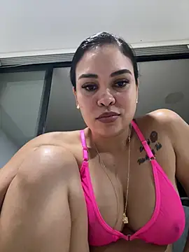 FOX_LATINA - Full naked + Spank ass X 20 🥵🥵😈😈👿🍑