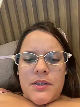 Laryssinha_69 - Boquete no carro