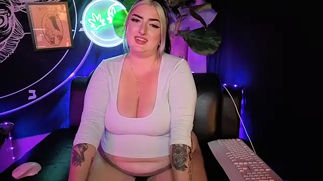 ImKatMeow - 20 spanks each cheek