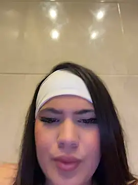 Valenhill@xh - fuck me pussy and much cum