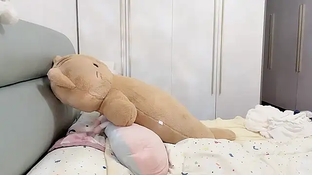 Chunchun_2026 - 小粉塞入自由控制一分钟