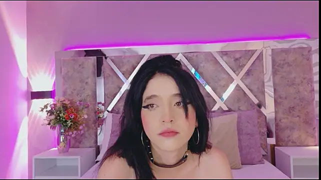 MeganR_ - Bounce tits + suck my dick 😈🍆