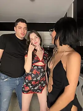 Kevin_hotgirls - full neked and squirt x 2