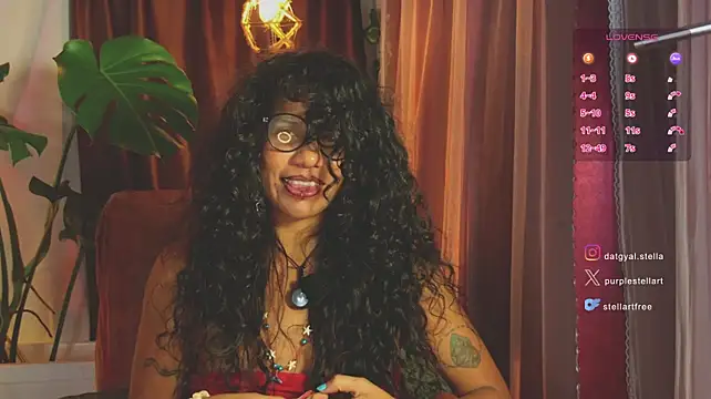 Stellart - show pussy