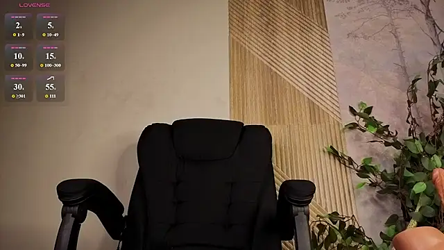 Nikki_Mi1k - make me cum on ur cock