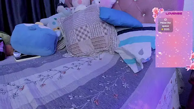 _soyniko24 - dildo play my pussy