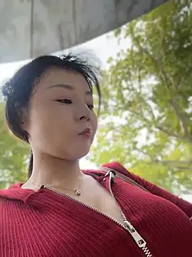 Bingbing6699 - 路边露全胸性感揉胸