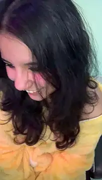 HollyPeachh