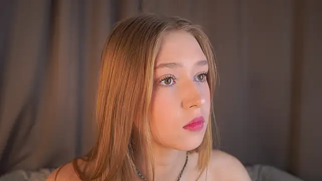 TeresiaPeche - Flash you with my bra