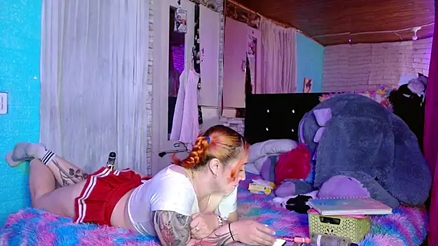 Bunyella - use fuck machine in pussy