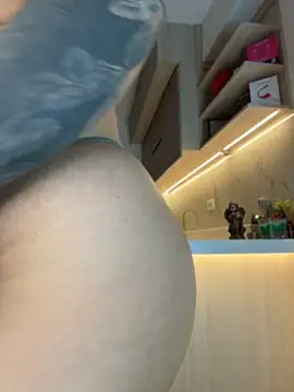 Rose_Blossom - Pinch nipples + slap boobs