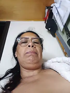 Emilif_ - Show pussy x 3mn