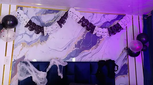 AmmyJones_ - Rub that pussy with those wet pantys