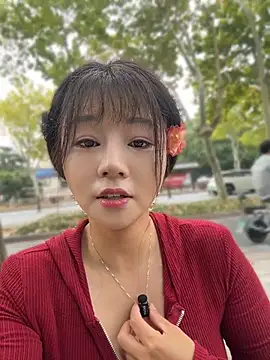 Bingbing6699 - 路边露全胸性感揉胸