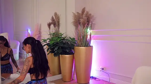 AhhMia - Steal My Attention..and My Panties💦