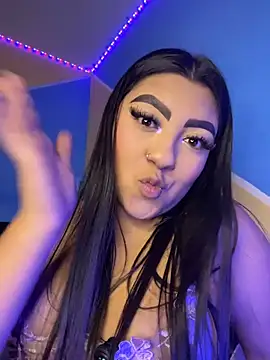 Laulin_TayyyX - Oil body👄👅