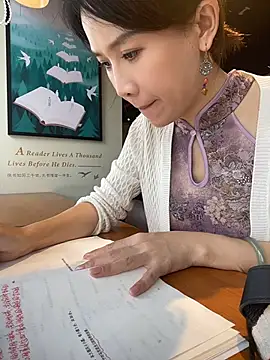 Zoe-520 - 脱内裤1分钟