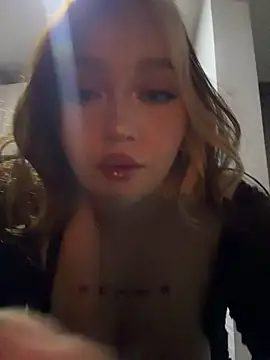 Daniela_ruizz - Milk in Titts+ahegado