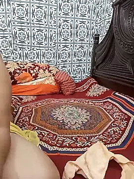 Tanisha-Chy - Full nude show,fingering,etc.