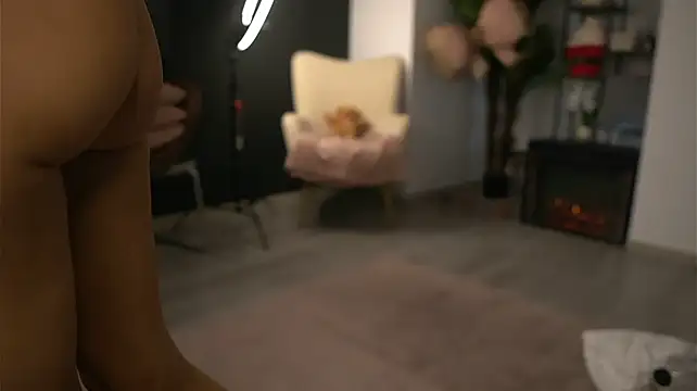 SerenaNoir - Vibe my ass in🍑💦🧁