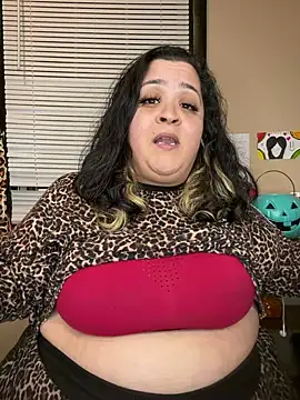 Tillymarie - Deepthroat on wall for 15 mins