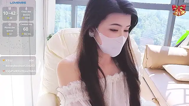 Tiantian_- - 💖黄瓜蹭阴蒂潮喷💦