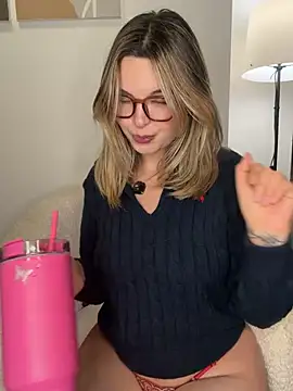 Odett_ - Wet my pussy,I promise to be a ❤️ bitch