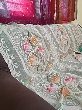 Nehaa702213