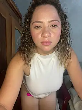 Jannieth - Keep me aroused.