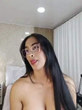 ImLauu - TITS TEASE