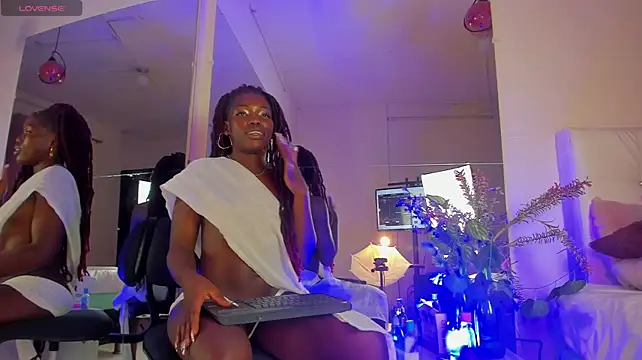 Anya_bloom_ - rub pussy and 2 finger inside