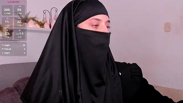 Salma_arabicc - doggy style without panties