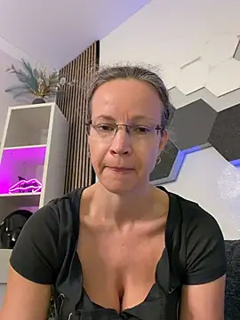 AnnikaRose - Naked Orgasmus