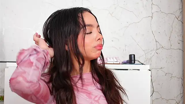 BambiRoses - Ride in dildo