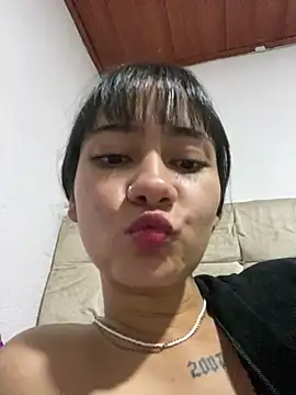 Ca-tmila - Pantys in mouth 👅